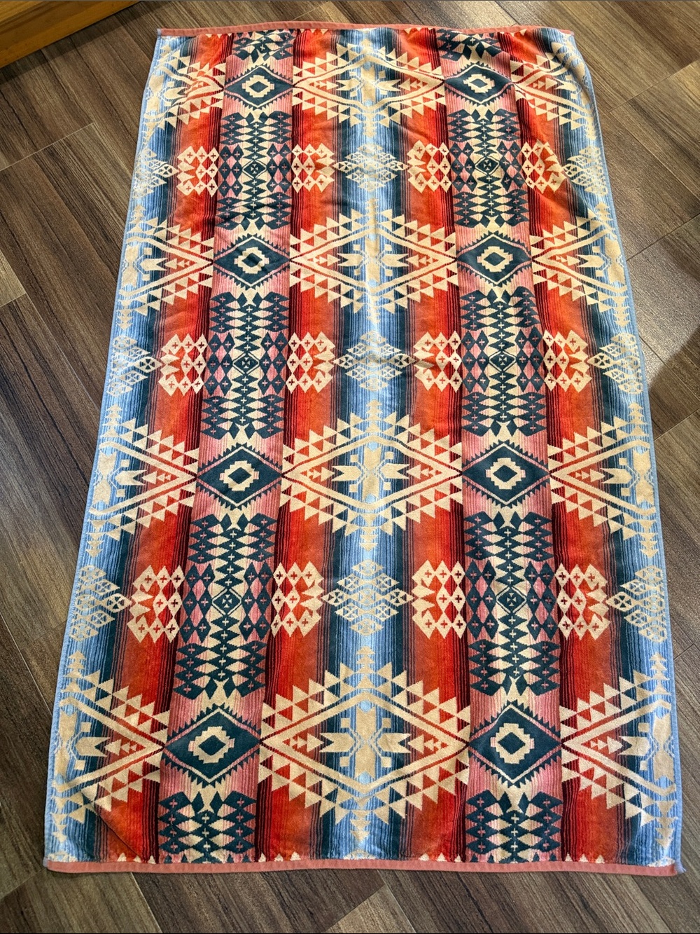 Pendleton Canyonlands Spa Towel - Picture 2 of 5